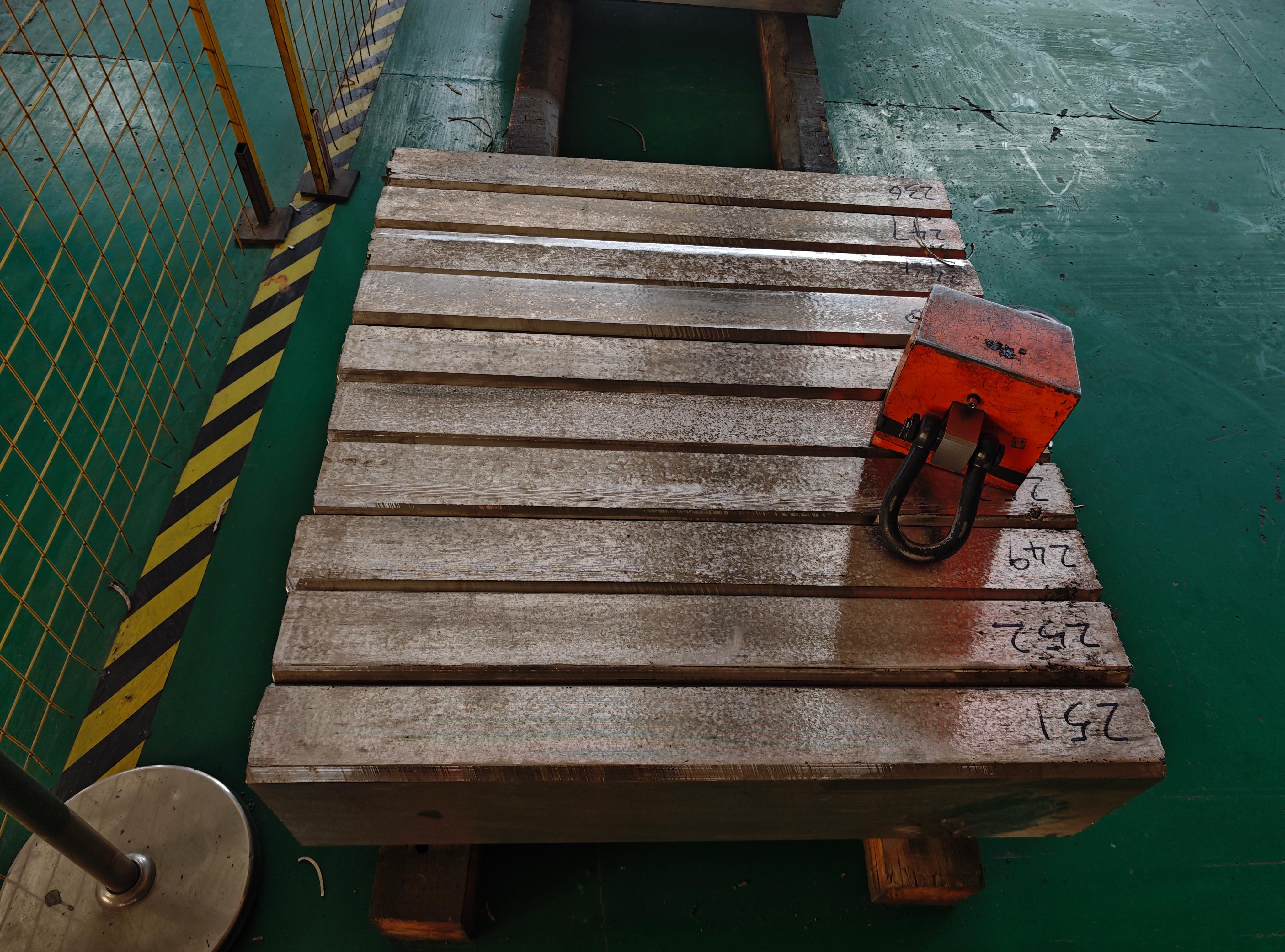 Pure Nickel Strip N6/Ni200 - 99.6% Pure, Durable for EV Battery and Chemical Industry Uses3