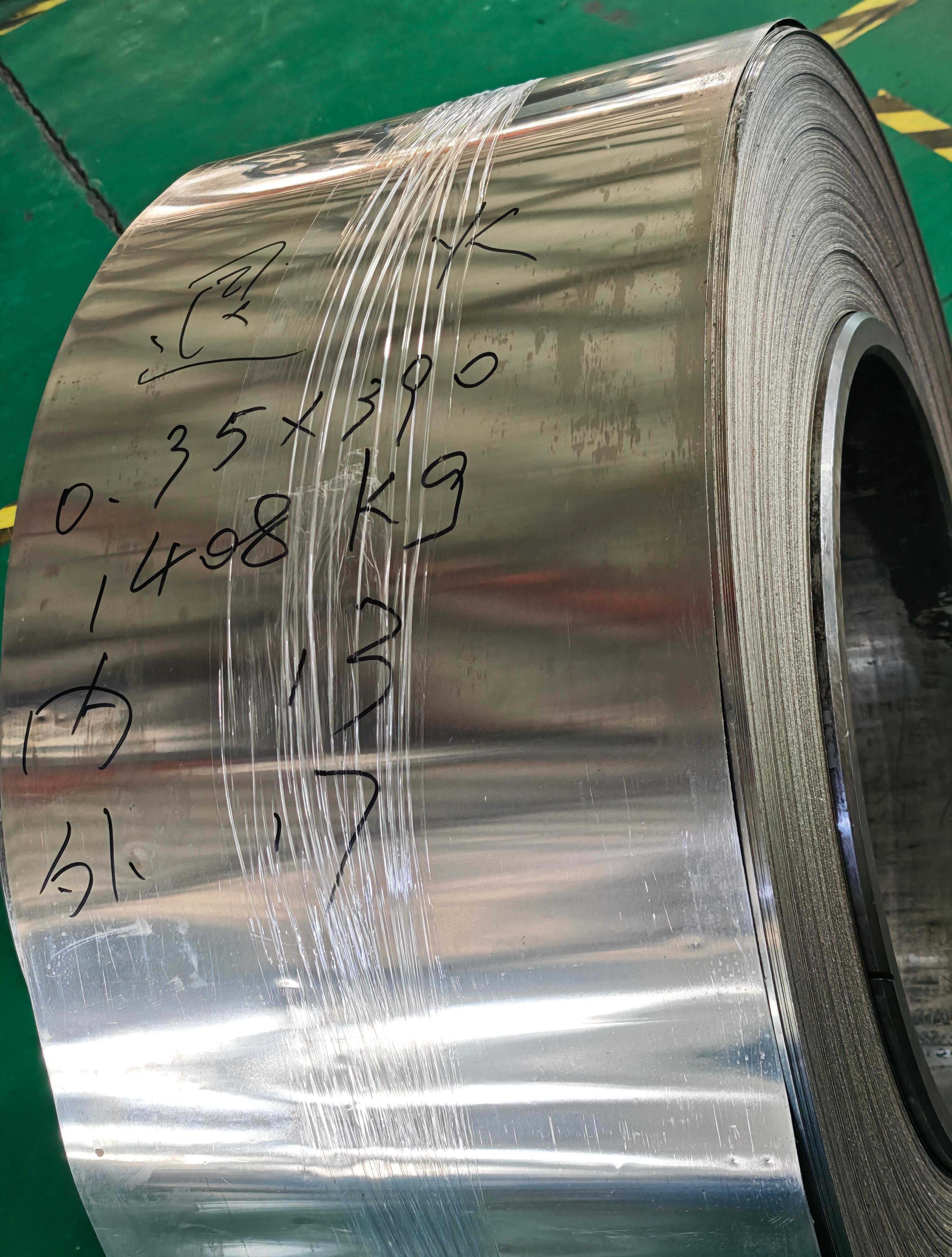 Biocompatible Grade 23 Titanium Foil for Medical Implants2