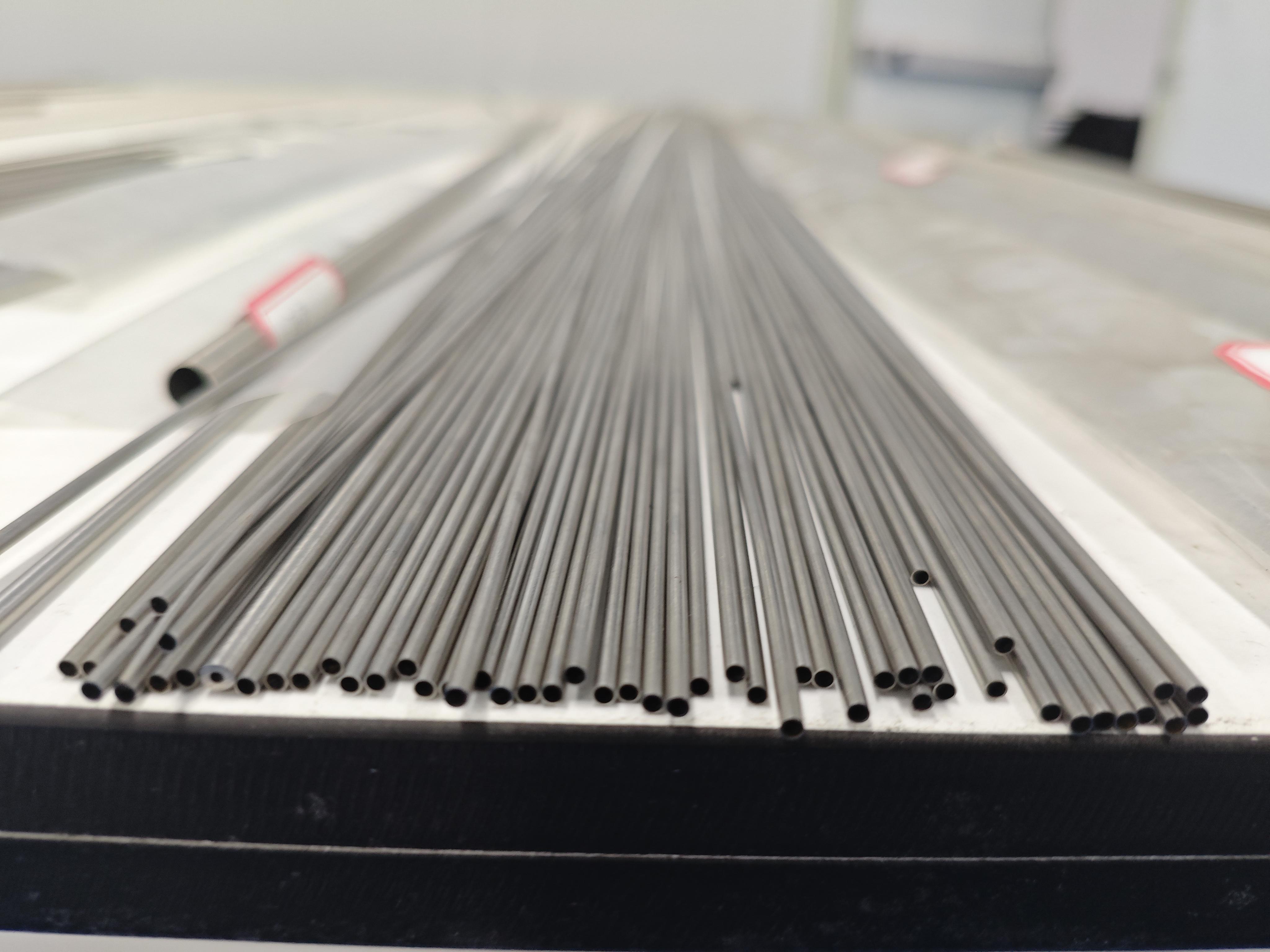 Durable CoCr Alloy Tube for Gas Turbine Blades
