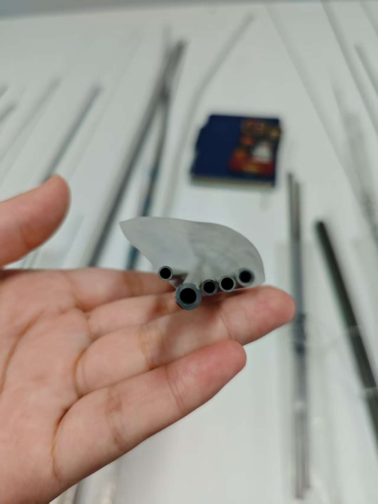 High-Purity Stainless Steel Capillary Tubing: Uses in Surgical and Diagnostic Tools1